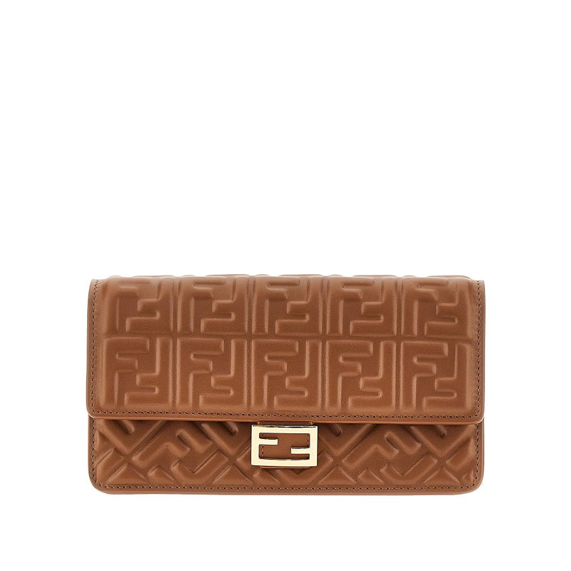 Clutch 'Baguette' in nappa goffrata FF
