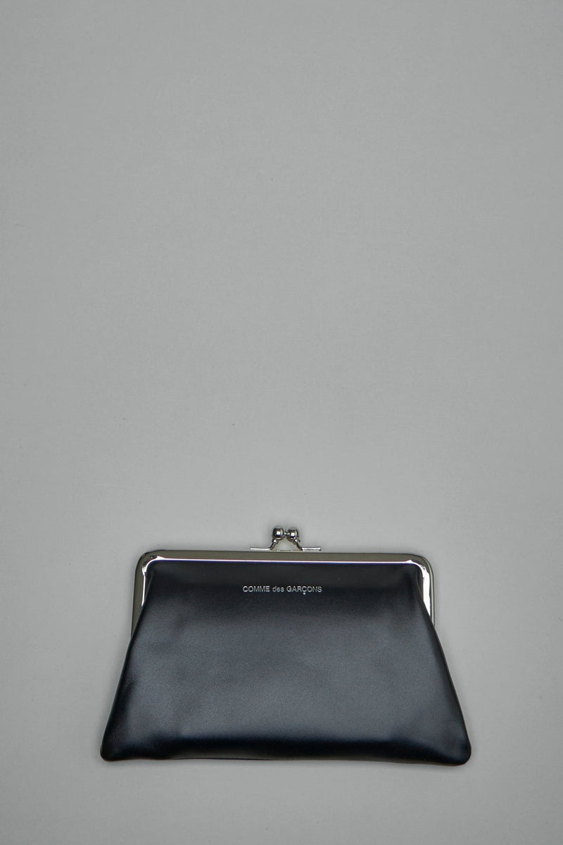 Kiss Clasp Medium Wallet
